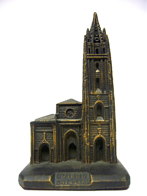 CATEDRAL DE OVIEDO BRONCE